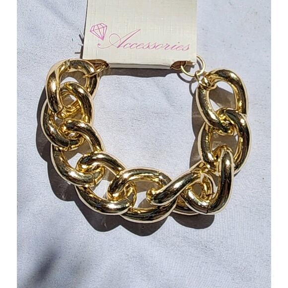 VINTAGE MONET 80S 90S CHUNKY GOLD TONE CHAIN LINK BRACELET MOBWIFE - Picture 1 of 1